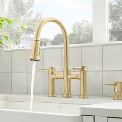 Empressa Pull-Down Dual-Spray Bridge Faucet - Satin Gold, 442981