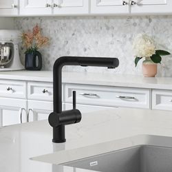 Linus Low Arc Pull-Out Dual-Spray Kitchen Faucet - Anthracite, 526367