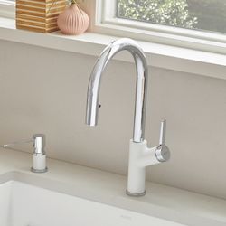 Urbena Pull-Down Dual-Spray Kitchen Faucet - Chrome/White, 526391